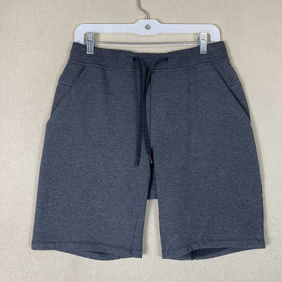 Lululemon Shorts Mens Medium Gray City Sweat Short Athletic Sweat Logo Gym Adult - Picture 1 of 10